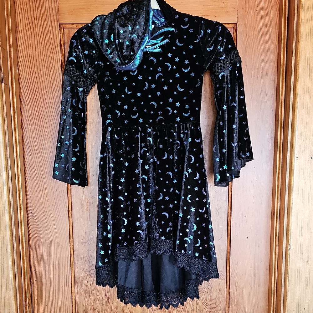 Black Velvet, Stars And Moons, Spirit Halloween Coven Witch Costume Children's M